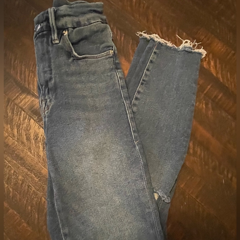 Good American - Picture 2 of 2